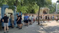 До три билета на човек за мача на Левски с Университатя