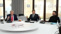 Зеленски, Тръмп и Макрон проведоха задкулисна среща в кулоарите на Г-7