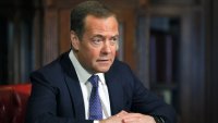 Медведев: Ако Украйна нападне на 9 май, може и да не доживее 10-и