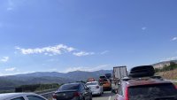 Над 3 километра е било задръстването в района на Кресна