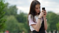 Достъпът до смартфон в ранна възраст вреди на детския ум
