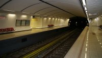 Около 200 апартамента се пропукаха при строежа на метрото в Атина