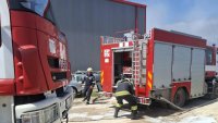 Двама ранени при пожар в къща край Севлиево