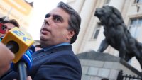 Василев: Нито съм взимал пари, давам си имунитета и ще съдя госпожа Пламенка