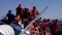 Пътници от потъналия ферибот: Капитанът отказваше да спре, после ни изостави (ВИДЕО)