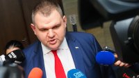 Пеевски призова ПП-ДБ да дадат обяснение за Никола Минчев