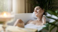 Според зодията – как да внесете повече романтика в живота си