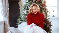 Модни тенденции за Коледа 2025