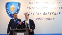 Задържаха двама за изнудване - искали връщане на "кредити", плашили с оръжия и порно клипове