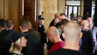 Съдът решава дали да освободи служителя на НСО, блъснал Колтуклиева (СНИМКИ)