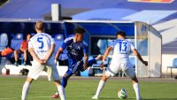 Левски победи с 3:0 Септември и е лидер в Първа лига