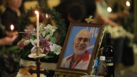 В кадър: Близки и колеги изпратиха журналиста Тодор Попов