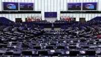 Евробарометър: 56% от гражданите подкрепят разширяването на ЕС