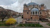 Облачно време и дъжд ни очакват днес