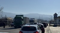 Европейски производители: Забраната на ЕК за коли с вътрешно горене вече не е реалистична