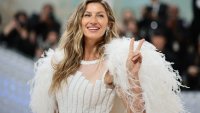 Жизел Бюндхен с признание за раждането на 44 г.