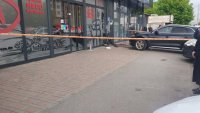 Кола се вряза в хора пред магазин в столичния кв. "Люлин"