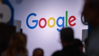 Услугите на Google поетапно се възстановяват