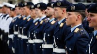 Германия може да върне наборната военна служба