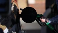 Гориво за  200 000 лири на ден крадат от бензиностанциите на Острова