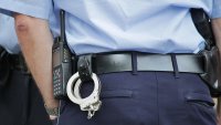 Мъж, заснет да упражнява насилие над котка, е задържан 