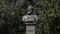 Бурята и гръмотевиците отмениха церемонията за Христо Ботев в София