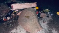 Слави Трифонов бутна паметната плоча на Ивайло Калушев