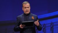 Медведев за Деня на победата: Наследството на нашите бащи и дядовци е в сърцата ни