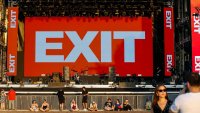 След падането на Вучич: фестивалът EXIT се завръща у дома 