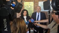 Задържаха и обвиниха бивш полицай за убийството на 21-годишният мъж в Съединение