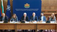 Военната прокуратура и ДАНС проверяват договори в МО