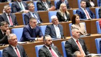 И на второ четене: НС оряза правата на особения управител на "Лукойл" 