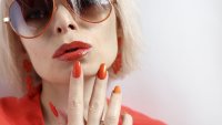 Нов маникюр – популярни цветове за старта на лятото