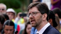 След като го депортиха по погрешка: Мигрант отново е задържан от американските власти 