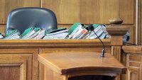 Съдът потвърди ареста на обвинена за убийството на едногодишно дете