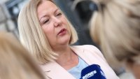 Надежда Йорданова: Отсъствието на България от 