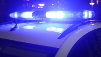Арест за 19-годишен, отнел пари и бутилка алкохол от непълнолетни