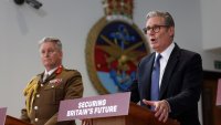 Великобритания трудно възстановява военната си мощ