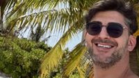 Сашо Кадиев снима видео зад волана, полицията потропа с фиш
