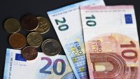Близо 1 млн. души влязоха в клуба на милионерите, българите също забогатяваме