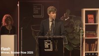 Наградата “Букър“ за 2025 г. печели “Плът“ на Дейвид Салай