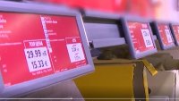 Увеличават се магазините, в които цените са и в евро, и в лева