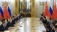 Путин: Русия е рамо до рамо с Китай срещу съвременния "неонацизъм"