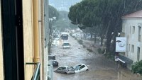 Мощни бури връхлетяха Франция, трима души са загинали