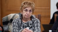 Проф. Михайлова: В момента Народното събрание е кошмар