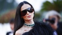 В кадър: Визиите на Деми Мур - кралицата на тазгодишния фестивал в Кан