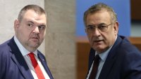 Чакъров внесе молба за отказ от делото за изключването на Пеевски като съпредседател на ДПС 