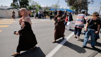 Тийнейджъри застреляха трима в джамия в САЩ и се самоубиха