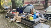 Обжалваха обществената поръчка за 4-те камиона за събиране на боклук в София 