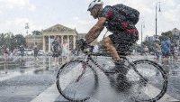Жегата ни съкращава живота: 4 дни с горещи вълни ни състарява с 9 дни
